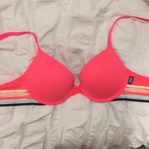 PINK VS BRA